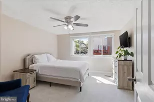 6352 Bonham Pl, Centreville, VA 20121 - Photo 10