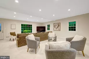 2006 Carriage Ct, Vienna, VA 22181 - Photo 28