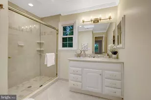 2006 Carriage Ct, Vienna, VA 22181 - Photo 42