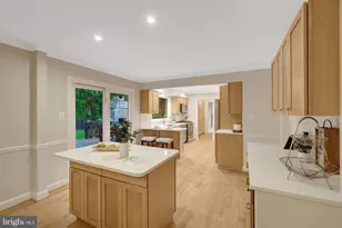 2006 Carriage Ct, Vienna, VA 22181 - Photo 16