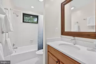 9430 Talisman Dr, Vienna, VA 22182 - Photo 32