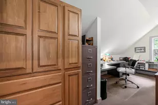 9119 McNair Dr, Alexandria, VA 22309 - Photo 30