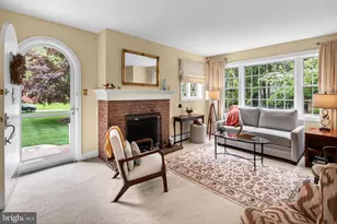 9119 McNair Dr, Alexandria, VA 22309 - Photo 4