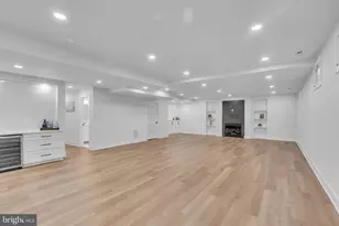 12111 Walnut Br Rd, Reston, VA 20194 - Photo 48