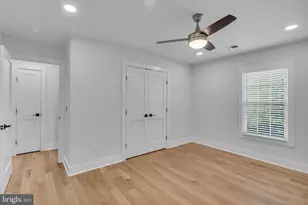 12111 Walnut Br Rd, Reston, VA 20194 - Photo 42