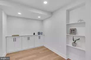 12111 Walnut Br Rd, Reston, VA 20194 - Photo 50
