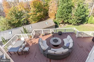 7818 Crownhurst Ct, McLean, VA 22102 - Photo 10