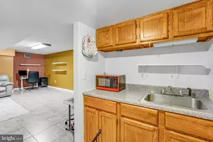 3444 Washington Dr, Falls Church, VA 22041 - Photo 48