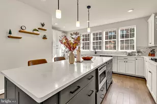 12548 Dehring Dr, Fairfax, VA 22033 - Photo 16