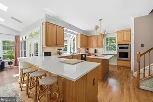 1605 Lupine Den Ct, Vienna, VA 22182 - Photo 12