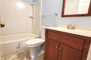 6005 Rosebud Ln, Centreville, VA 20121 - Photo 4