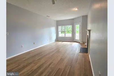 6005 Rosebud Lane #301, Centreville, VA 20121 - Photo 10