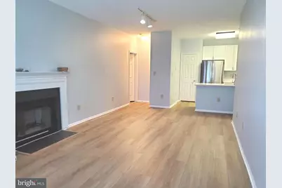 6005 Rosebud Lane #301, Centreville, VA 20121 - Photo 8