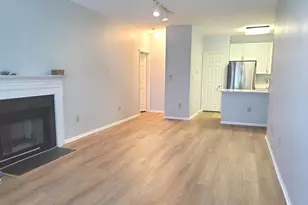 6005 Rosebud Ln, Centreville, VA 20121 - Photo 8