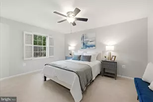 9425 Candleberry Ct, Burke, VA 22015 - Photo 16