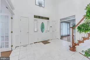 1051 Northfalls Ct, Great Falls, VA 22066 - Photo 6