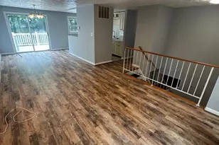2208 Cocquina Dr, Reston, VA 20191 - Photo 2
