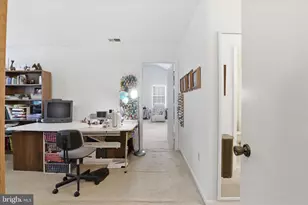 9008 Lake Braddock Dr, Burke, VA 22015 - Photo 22