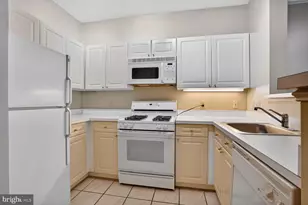 1645 International Dr, McLean, VA 22102 - Photo 16