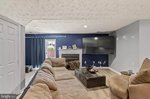 7482 Digby Grn, Alexandria, VA 22315 - Photo 30
