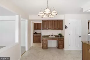 8392 Crosslake Dr, Fairfax Station, VA 22039 - Photo 24