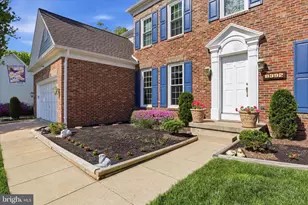 8392 Crosslake Dr, Fairfax Station, VA 22039 - Photo 6