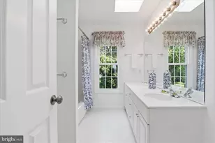 8392 Crosslake Dr, Fairfax Station, VA 22039 - Photo 40