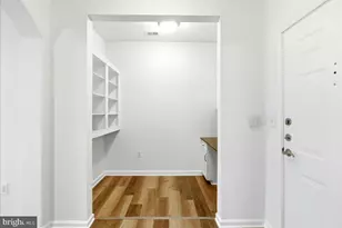 12901 Centre Park Cir, Herndon, VA 20171 - Photo 2