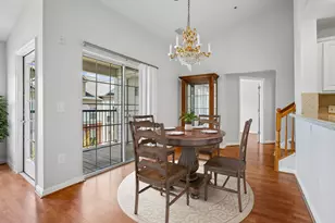 11506 Sperrin Cir, Fairfax, VA 22030 - Photo 4