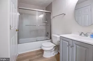 8416 Cedar Falls Ct, Springfield, VA 22153 - Photo 14