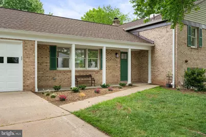 4505 Briarton Drive, Chantilly, VA 20151 - Photo 6