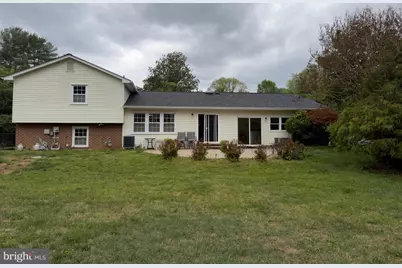 2729 Clarkes Landing Drive, Oakton, VA 22124 - Photo 18