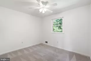 6851 Brian Michael Ct, Springfield, VA 22153 - Photo 18