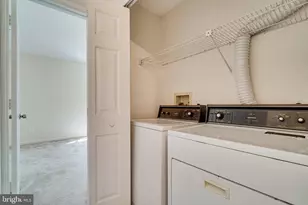 12114 Wedgeway Ct, Fairfax, VA 22033 - Photo 56