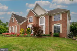 8038 Holland Rd, Alexandria, VA 22306 - Photo 2