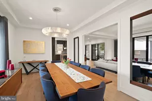 1054 Kinglet Ct, McLean, VA 22101 - Photo 10