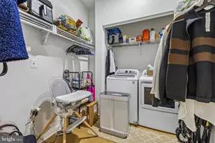 11373 Aristotle Dr, Fairfax, VA 22030 - Photo 22
