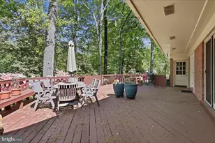 2400 Beekay Ct, Vienna, VA 22181 - Photo 36