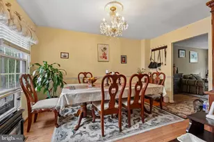 14813 Smethwick Pl, Centreville, VA 20120 - Photo 10