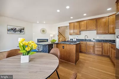 1813 Dawson Street, Vienna, VA 22182 - Photo 10