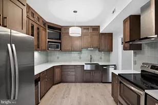 2114 Green Watch Way, Reston, VA 20191 - Photo 2