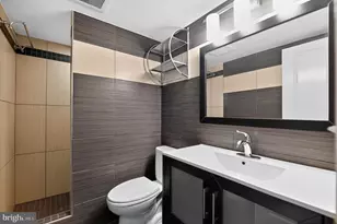 2114 Green Watch Way, Reston, VA 20191 - Photo 10