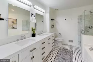 7516 Lamoyne Ct, Alexandria, VA 22315 - Photo 18
