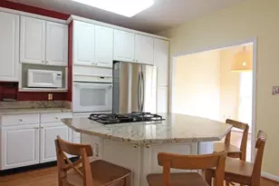 11799 Valley Ridge Cir, Fairfax, VA 22033 - Photo 8