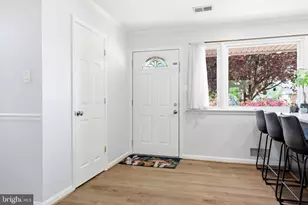 14703 Carlbern Dr, Centreville, VA 20120 - Photo 6