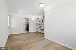 14703 Carlbern Dr, Centreville, VA 20120 - Photo 36
