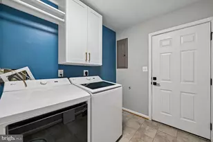 6153 Les Dorson Ln, Alexandria, VA 22315 - Photo 38