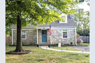 2505 Popkins Lane, Alexandria, VA 22306 - Photo 2