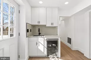 12011 Meadowville Ct, Herndon, VA 20170 - Photo 28