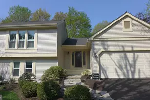 10935 Adare Dr, Fairfax, VA 22032 - Photo 2